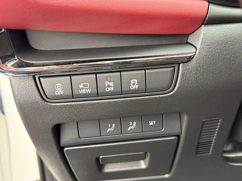 Used 2023 MAZDA MAZDA3 Hatchback w/Premium Plus Pkg image 20