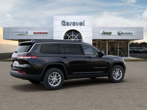 New 2026 Jeep Grand Cherokee L Laredo AWD/4WD image 4