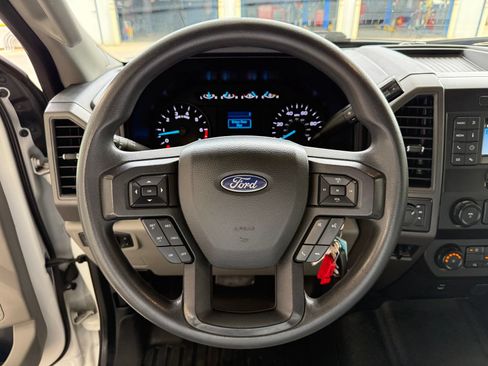 Used 2022 Ford F350 XL w/ Power Equipment Group AWD/4WD image 14