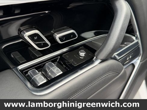 Used 2022 Land Rover Range Rover SE image 28