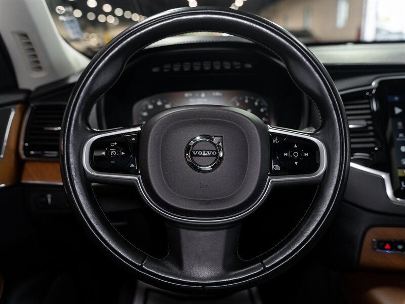 Used 2018 Volvo XC90 T6 Inscription AWD/4WD image 11