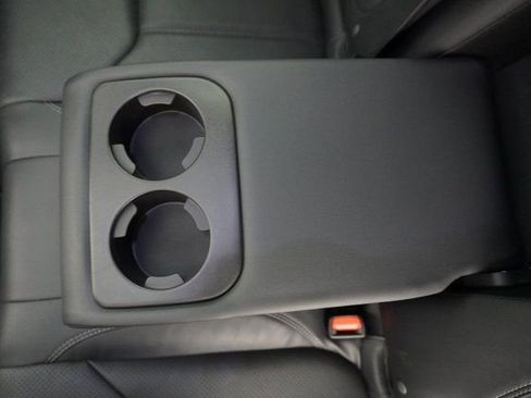 Certified 2023 Subaru Forester Limited image 37