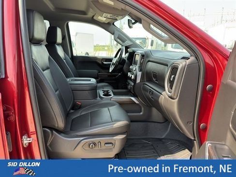 Certified 2021 GMC Sierra 1500 SLT w/ SLT Premium Package AWD/4WD image 14