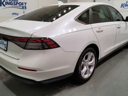 Used 2023 Honda Accord LX image 4