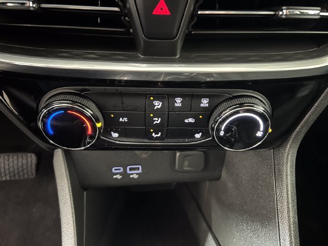 Used 2024 Buick Encore GX Sport Touring w/ Comfort Package FWD image 20