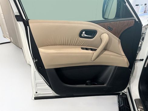 Used 2023 Nissan Armada SL w/ Cargo Package image 14