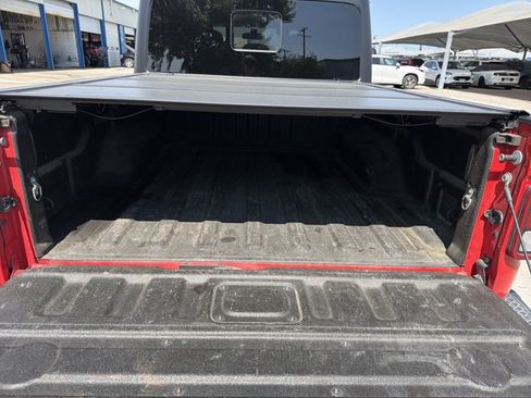 Used 2021 Jeep Gladiator Sport AWD/4WD image 19