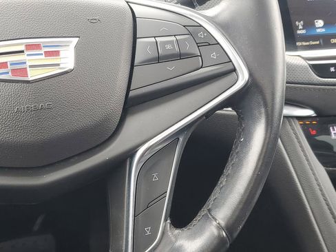 Used 2019 Cadillac XT5 Luxury image 16