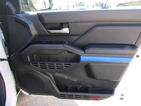 Used 2024 Toyota Tacoma TRD Sport image 22