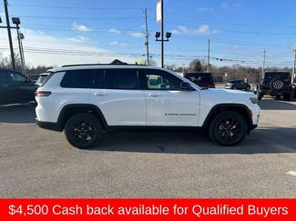 New 2025 Jeep Grand Cherokee L Altitude video 2