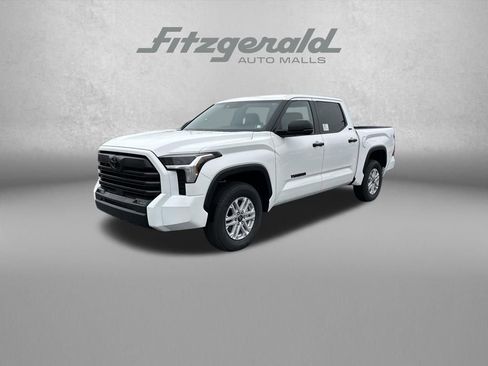 New 2026 Toyota Tundra SR5 AWD/4WD image 3