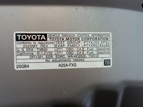 Used 2023 Toyota RAV4 XSE AWD/4WD image 17