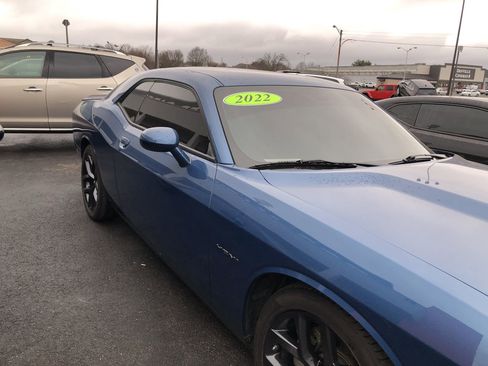 Used 2022 Dodge Challenger R/T w/ Blacktop Package image 14