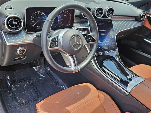 Used 2023 Mercedes-Benz C 300 Sedan image 10