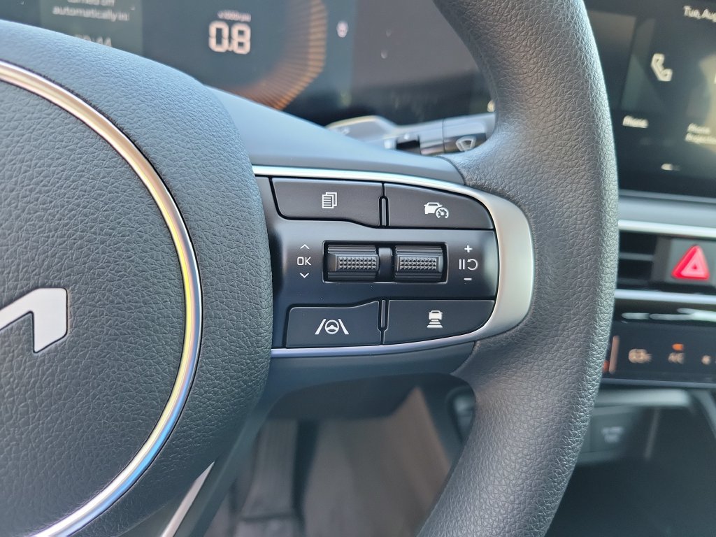 New 2026 Kia K5 LXS FWD image 21