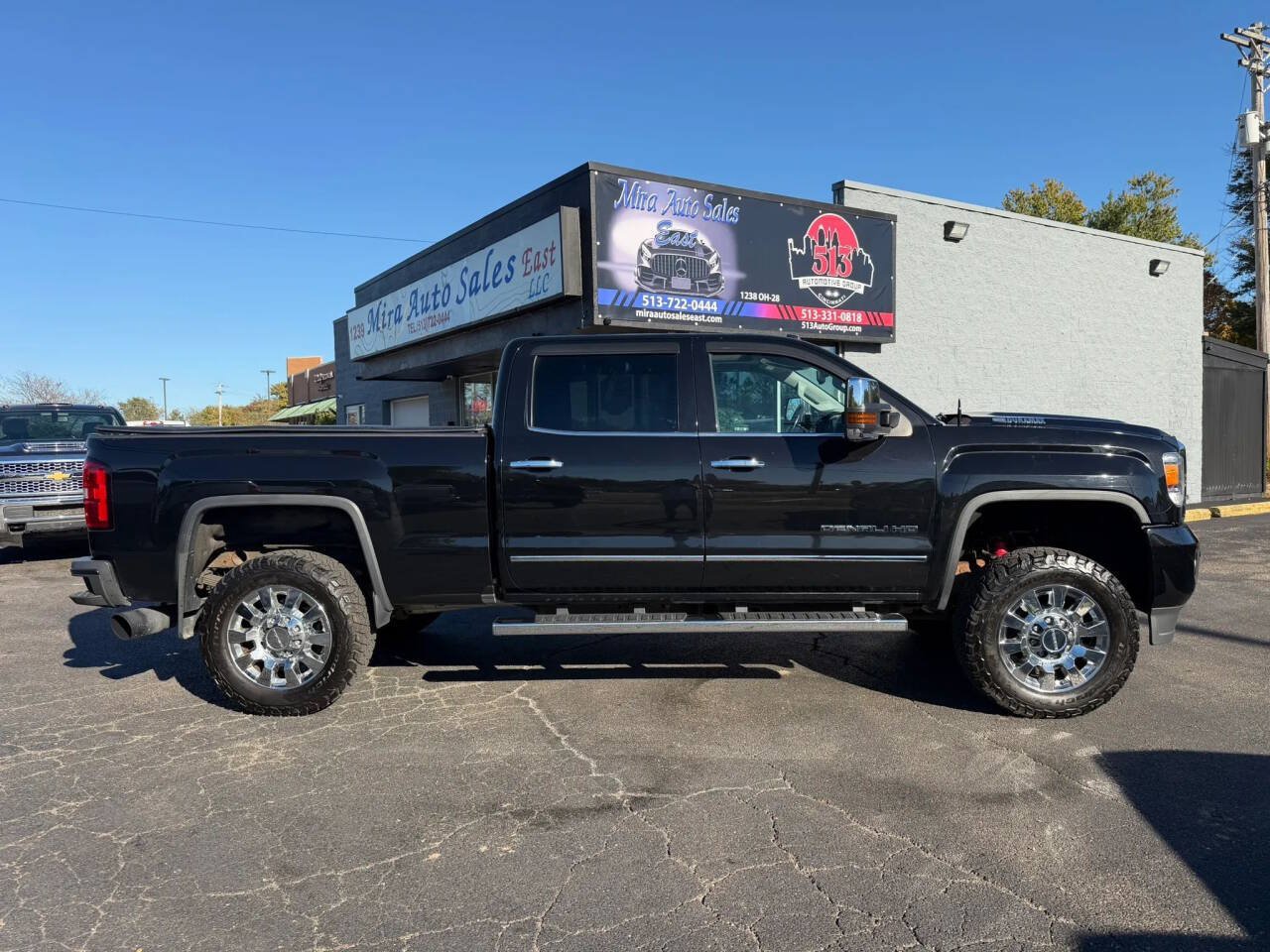 Used 2019 GMC Sierra 2500 Denali AWD/4WD image 9