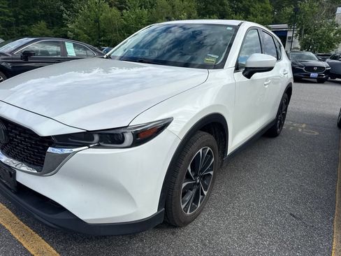 Used 2023 MAZDA CX-5 AWD 2.5 S w/ Premium Plus Pkg image 3