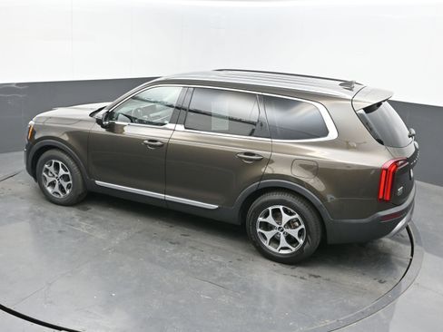 Used 2021 Kia Telluride EX image 33