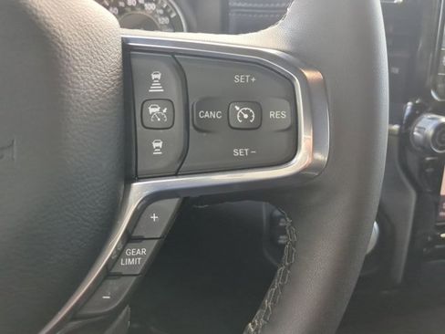 Used 2025 RAM 1500 Laramie image 27