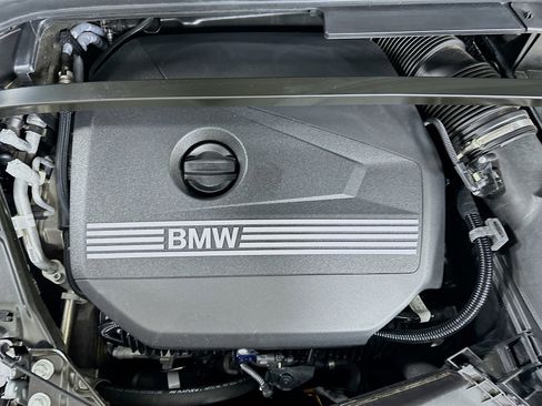 Used 2025 BMW X2 xDrive28i AWD/4WD image 34