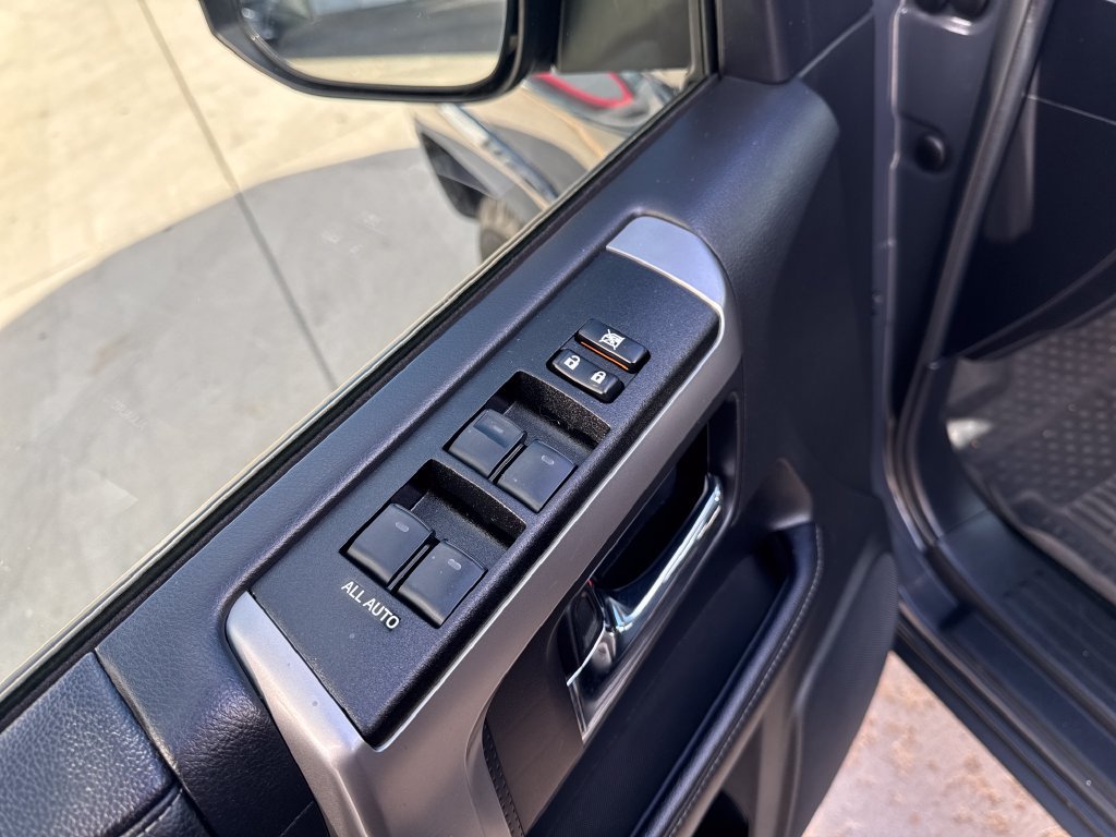 Certified 2024 Toyota 4Runner SR5 Premium w/ SR5 Premium Package AWD/4WD image 12