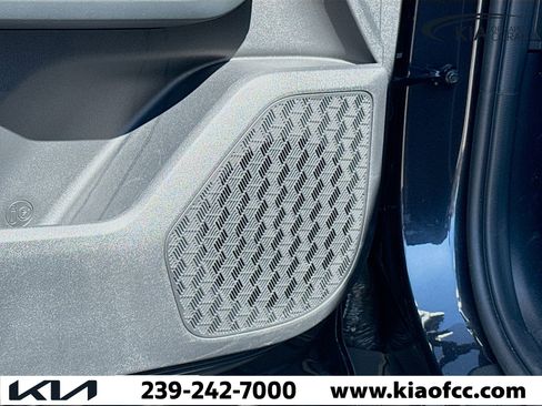 New 2027 Kia Telluride EX FWD image 24