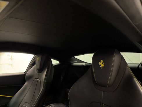 Used 2021 Ferrari Roma RWD image 25