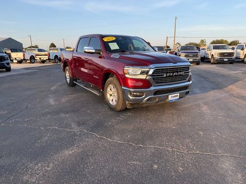 Used 2021 RAM 1500 Laramie RWD image 3