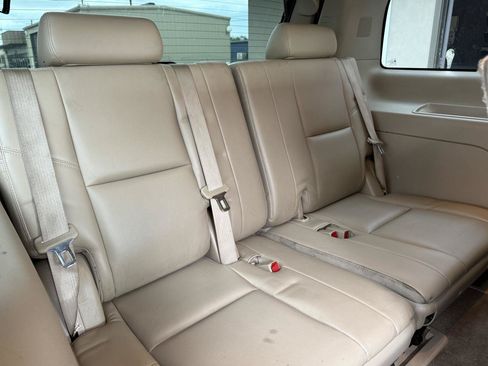 Used 2013 GMC Yukon Denali AWD/4WD image 19