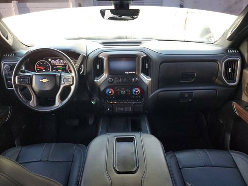 Used 2022 Chevrolet Silverado 2500 High Country w/ Z71 Off-Road Package AWD/4WD image 12