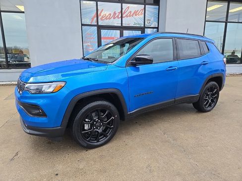 New 2026 Jeep Compass Latitude AWD/4WD image 3