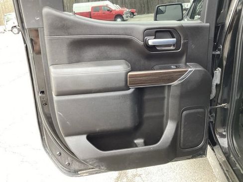 Used 2022 Chevrolet Silverado 1500 RST w/ Z71 Off-Road Package image 10