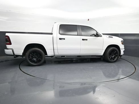 Used 2023 RAM 1500 Big Horn AWD/4WD image 10
