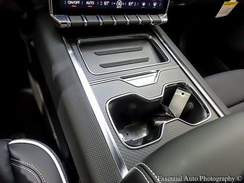 New 2026 GMC Sierra EV Elevation image 18