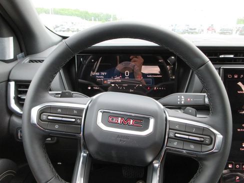 New 2026 GMC Terrain Elevation FWD image 14