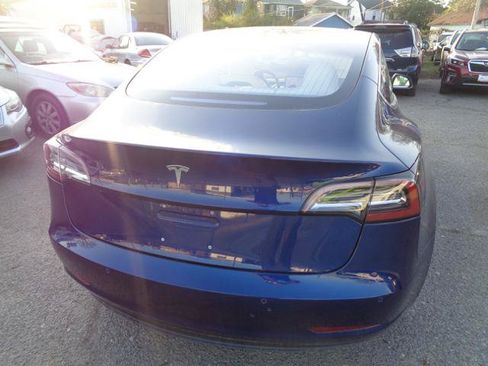Used 2018 Tesla Model 3 RWD image 13