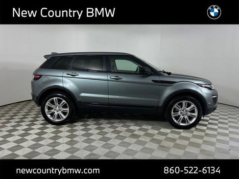Used 2017 Land Rover Range Rover Evoque SE Premium AWD/4WD image 8