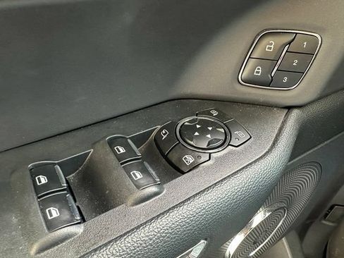 Used 2023 Ford Expedition Max XLT AWD/4WD image 21