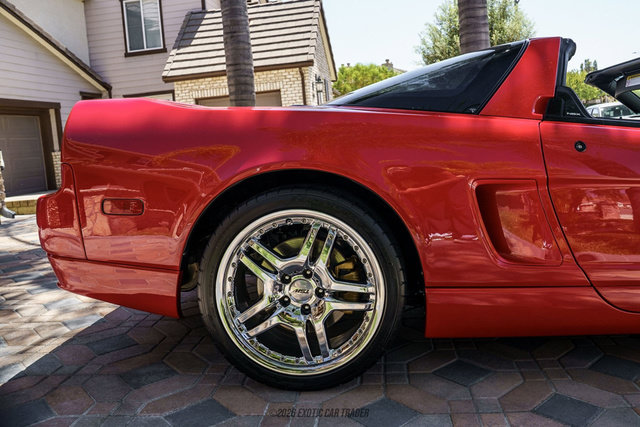 Used 2004 Acura NSX T RWD image 10