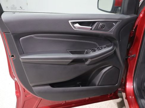 Used 2024 Ford Edge Titanium w/ Equipment Group 301A AWD/4WD image 12
