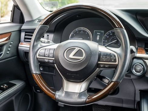 Used 2017 Lexus ES 350 w/ Premium Package FWD image 25