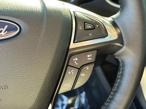 Used 2024 Ford Edge SEL w/ Convenience Package AWD/4WD image 16