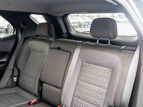 Certified 2024 Chevrolet Equinox LT FWD image 22