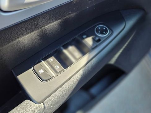 Used 2024 Kia Forte LXS FWD image 18