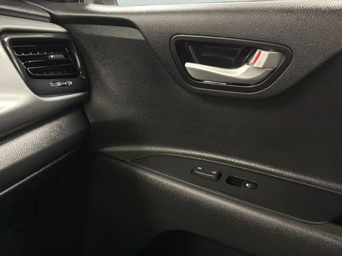 Used 2022 Kia Rio S FWD image 17