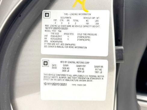 Used 2000 Chevrolet Corvette Coupe w/ Lighting Pkg image 29