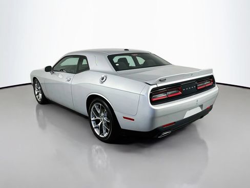 Used 2022 Dodge Challenger GT RWD image 5