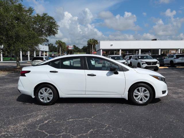Certified 2025 Nissan Versa S w/ Trunk Package FWD image 3