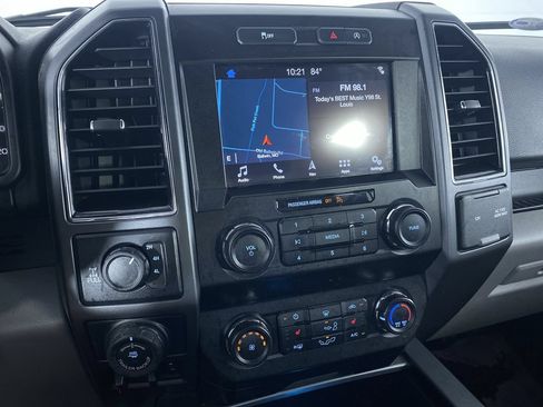 Used 2019 Ford F150 XLT w/ Equipment Group 302A Luxury AWD/4WD image 5