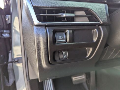 Used 2025 Cadillac CT5 Sport image 31